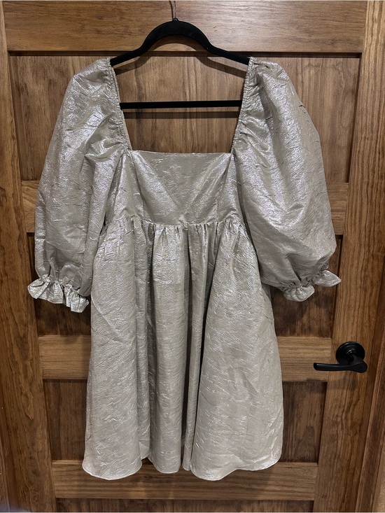 Luxe Dresses & Skirts - Luxe Boutique Dress